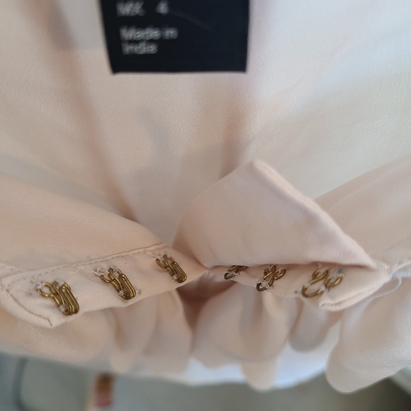 H&M cream ruffle cami - Picture 5 of 7